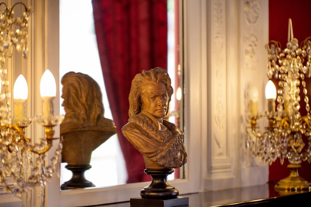 Saint-Christophe-des-Bardes シャトー フォンブロージュ Bed & Breakfast エクステリア 写真